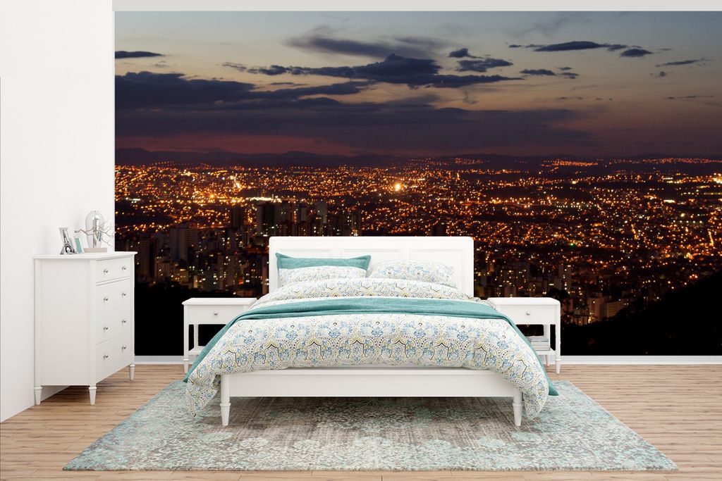 MuchoWow Fototapete für Wohnzimmer oder Schlafzimmer Wandtapete Vinyl Motivtapete Nächtliche Aufnahme der Stadt Belo Horizonte im Südosten Bra...
