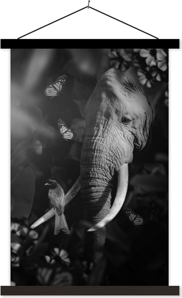 MuchoWow Textilposter Porträt eines Elefanten und eines Vogels im Dschungel - schwarz und weiß 40x60 cm mit schwarzem Rahmen - Wanddekorationen