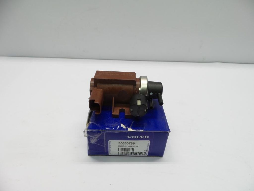 Original OE VOLVO Abgassteuerung Druckwandler 30650769