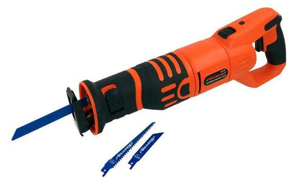 Scie sabre pour rénovation et démolition bois métal 920W robuste