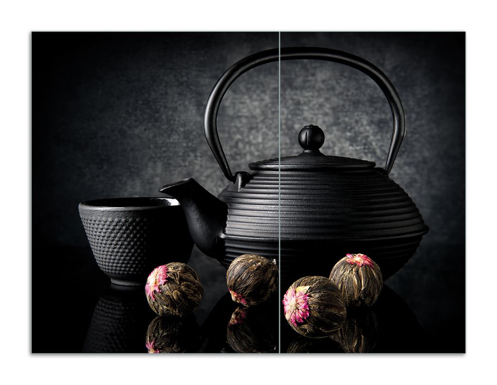 Wallario Herdabdeckplatte aus Glas, Größe 70 x 52 cm 2-teilig, Motiv Japanisches Tee-Set