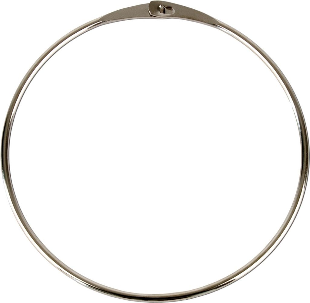 A single silver ring with a clasp mechanism at the top.