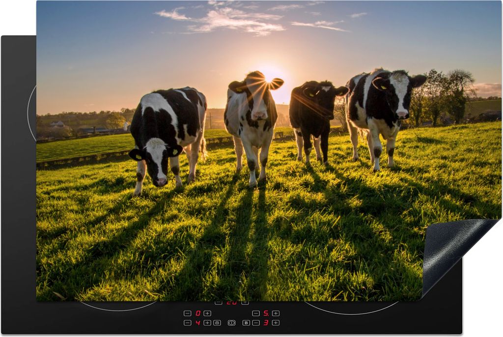 KitchenYeah Herdabdeckplatte Kühe - Sonne - Gras - Tiere - Bauernhof , 81x52cm, Küche Deko, Glaskeramikkochfeld Herdabdeckung, Abdeckplatte fù...
