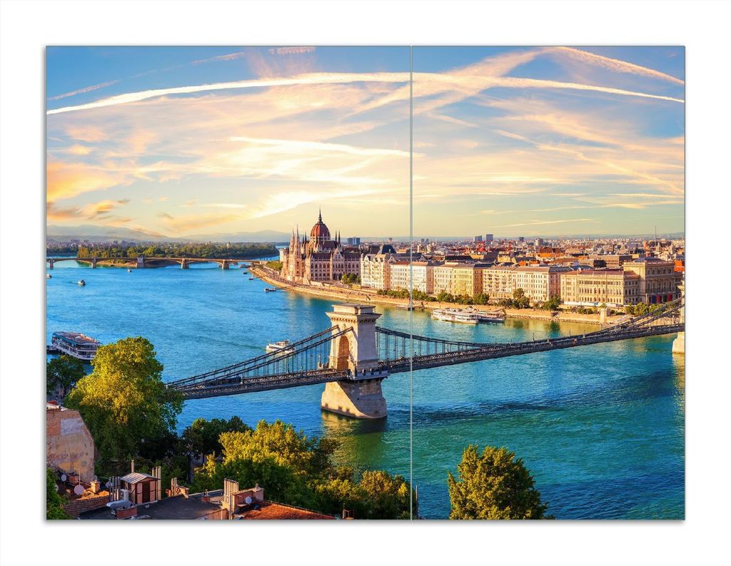 Wallario Herdabdeckplatte aus Glas, Größe 70 x 52 cm 2-teilig, Motiv Metropole an der Donau