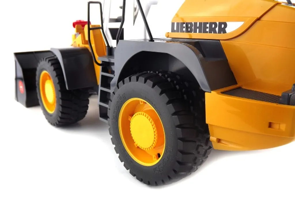 Chargeuse sur pneus Liebherr L574 engin de chantier robuste et fiable - 8