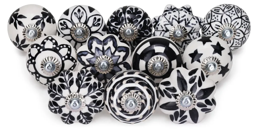 Assortiment de boutons pour armoire de cuisine en céramique noire