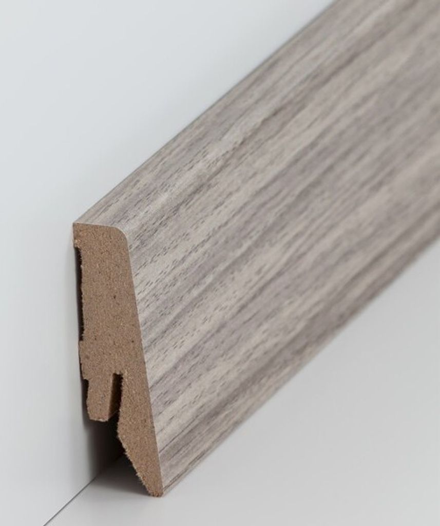 Fußleisten / Sockelleisten "Coburg" (MDF foliert / 718.5825) - Nussbaum Colorado