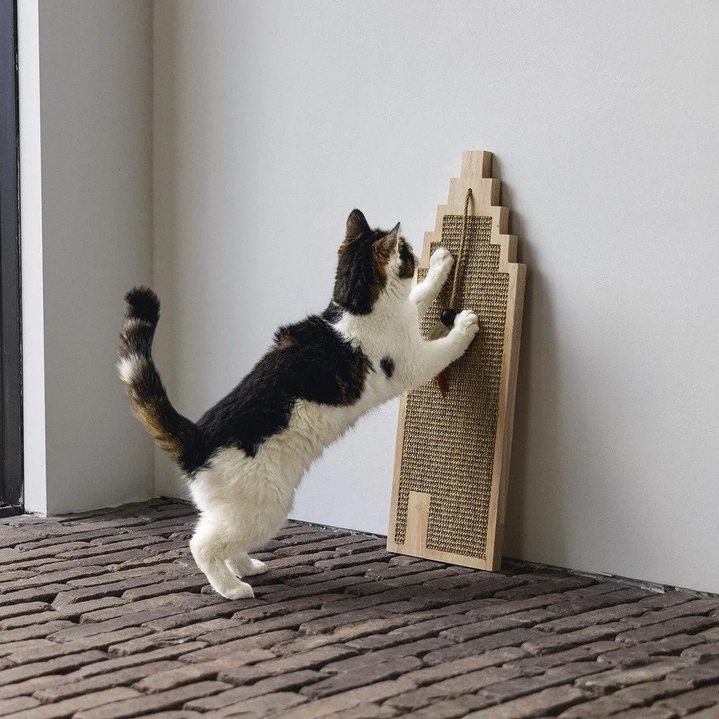 Planche à gratter robuste en bois pour chat Designed by Lotte