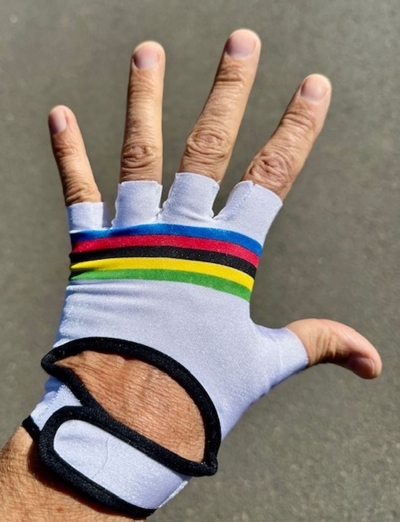 Original Vintage Fahrradhandschuhe weiß mit bunten Streifen, M / 9