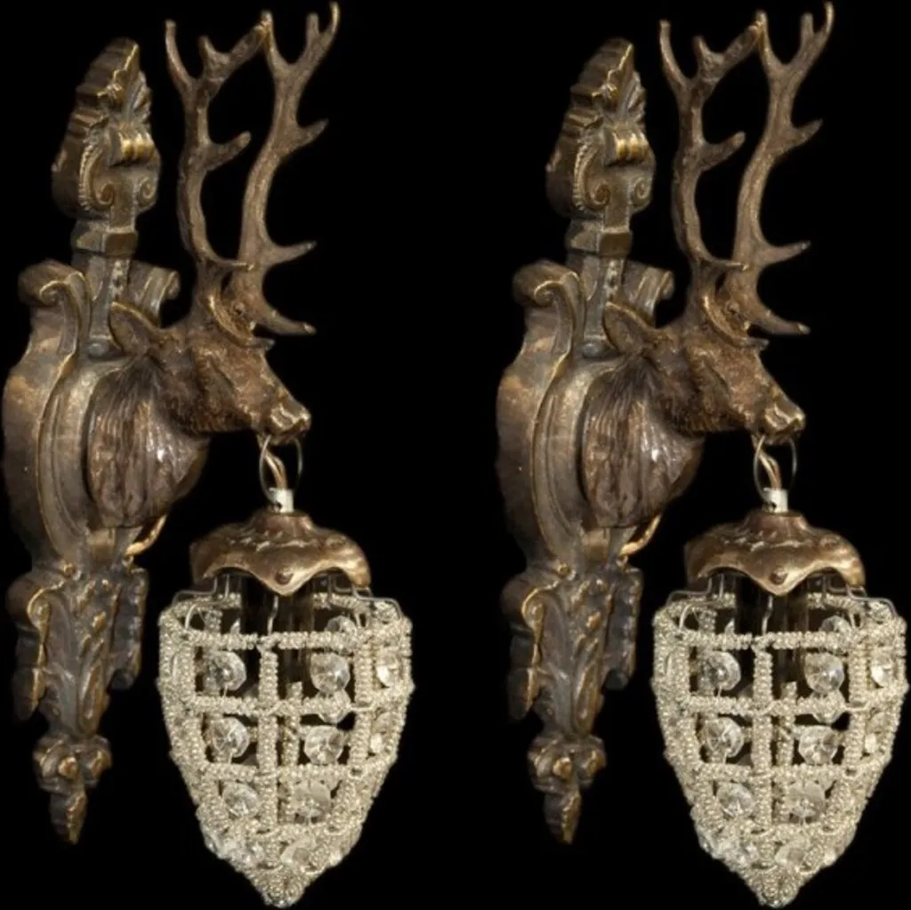 Applique Murale Tête de Cerf en Or Vieilli pour Éclairage de Salon Chic