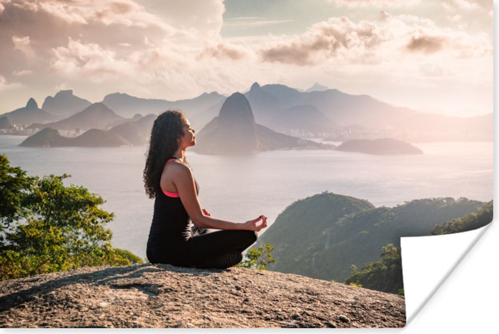 MuchoWow Poster Eine Frau macht Yoga in der Natur 60x40 cm - Schlafzimmerdekoration