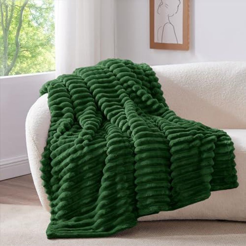 BEDELITE Couverture douillette 150 x 200 cm - XL épaisse en flanelle - Vert - Pour canapé - Couverture chaude en velours côtelé - Vert foncé -...