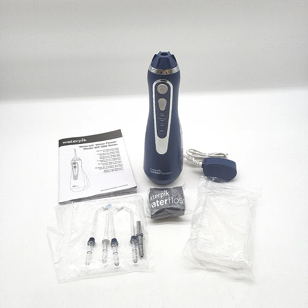 Nettoyeur Buccal Waterpik Advanced pour Soin des Gencives et Appareils