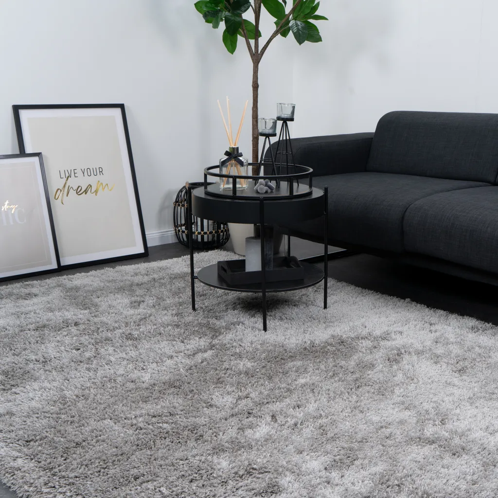 Grand Tapis Shaggy Argenté 200 x 290 cm pour Salon Moderne Chic