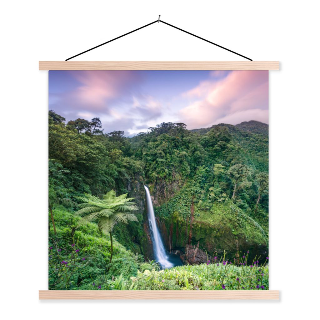 MuchoWow Textilposter Blick auf einen Wasserfall im fantastischen Regenwald in Costa Rica 120x120 cm mit holzfarbenen Rahmen - Textil-Poster