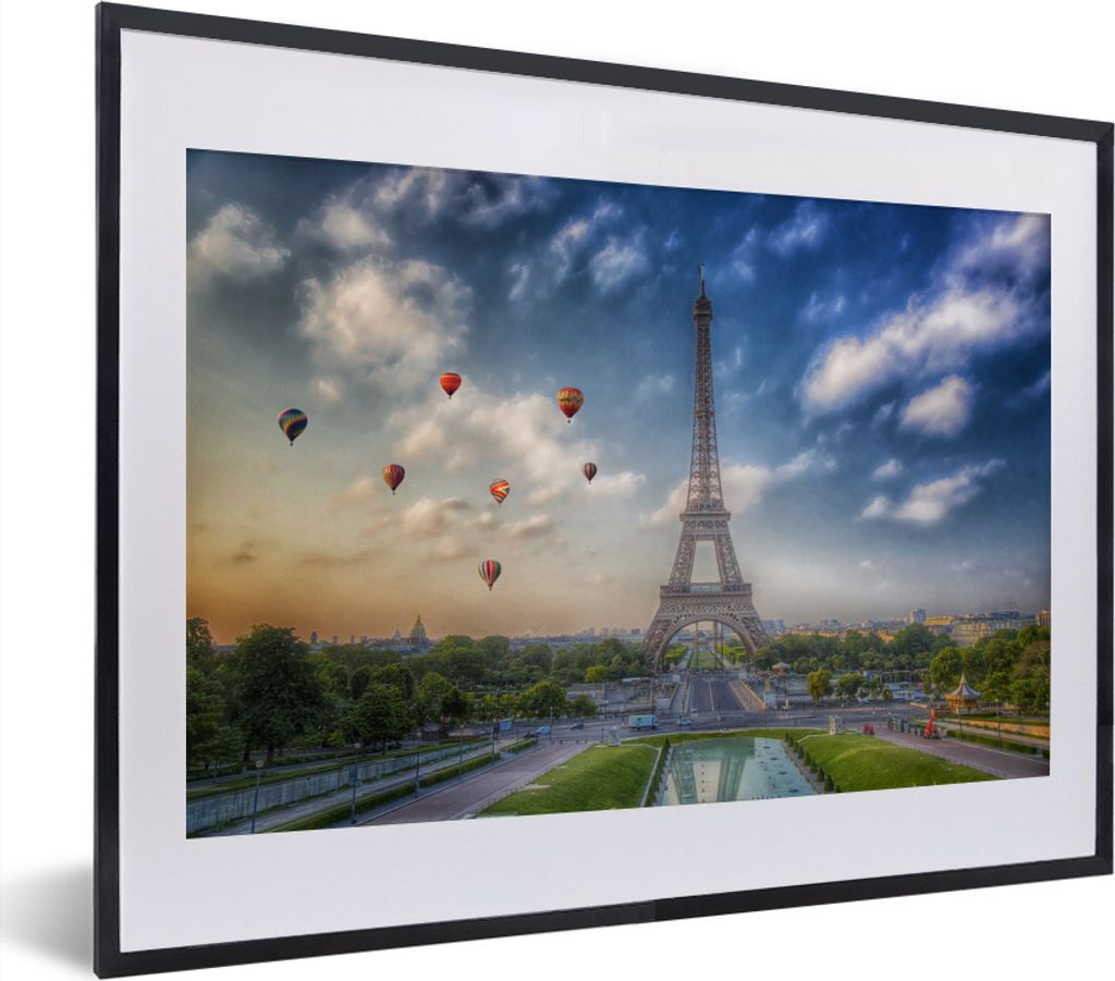 MuchoWow MuchoWow Gerahmtes Poster Der Eiffelturm mit Heißluftballons im Hintergrund über Paris 40x30 cm - Poster mit zchwarzem Bilderrahmen ...