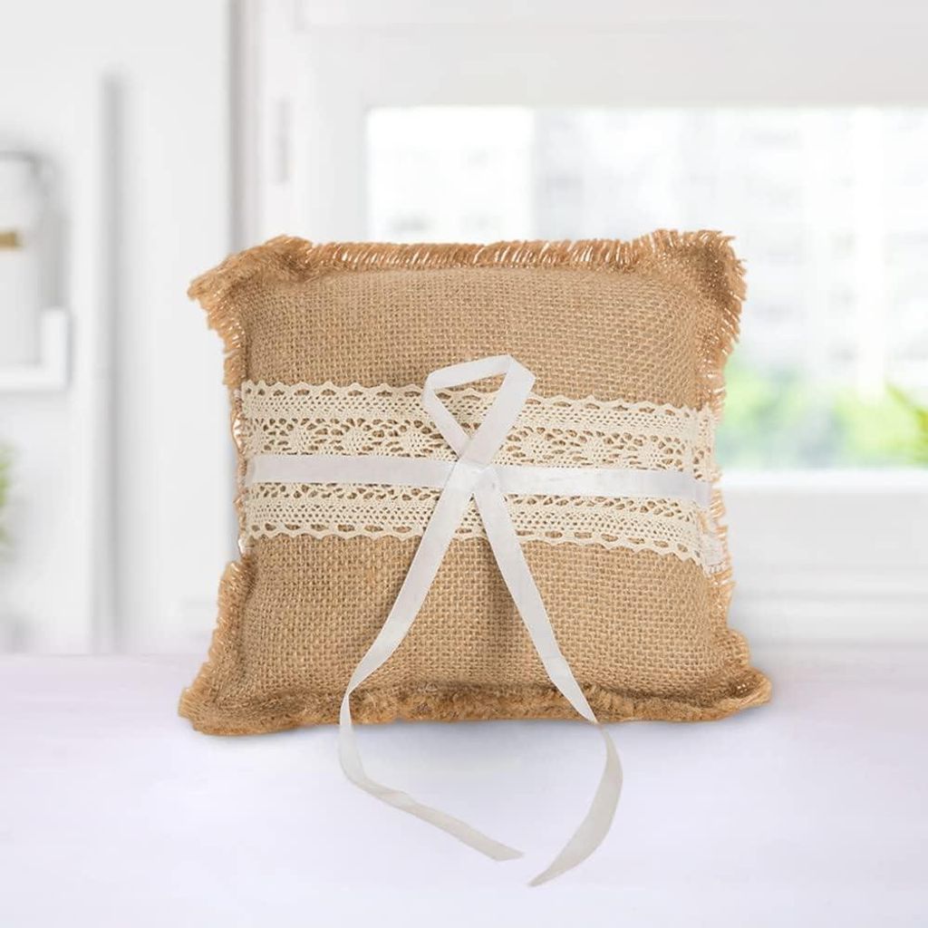 Allecto plus - Juteringkissen mit Spitzenblumen und Satinschleife - Hochzeitsaccessoires für Zeremonie und Strandhochzeitsfeier