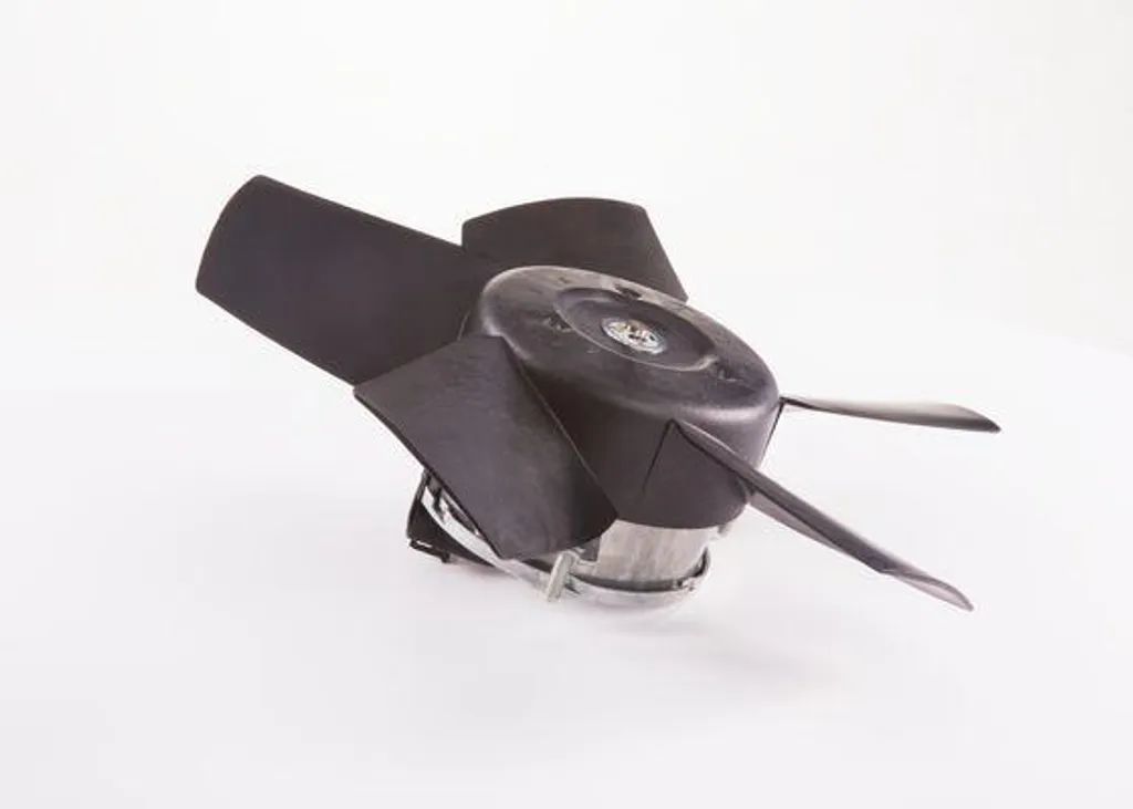Moteur de ventilateur BOSCH 0 130 303 244 pour Combo Corsa B et Tigra