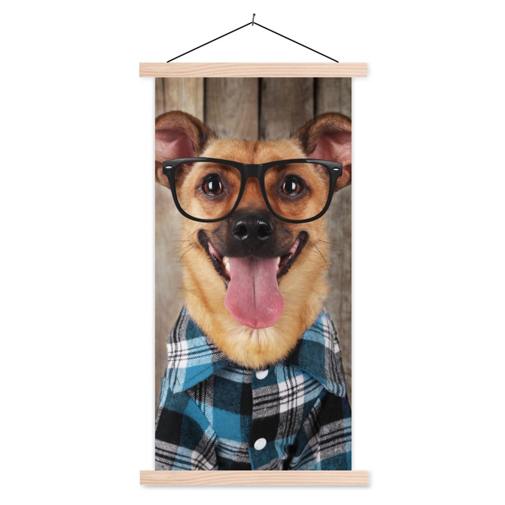 MuchoWow Textilposter Hund - Brille - Bluse - Hipster 60x120 cm mit holzfarbenen Rahmen - Holz