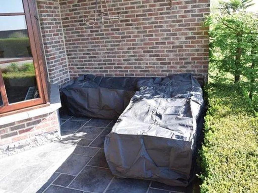 Housse mobilier jardin en L 3x3 m grise : fini l'humidité et les taches