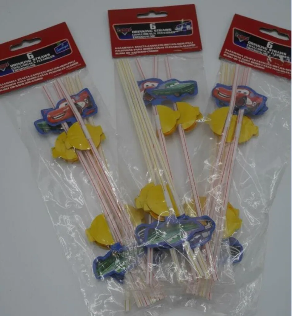 Accessoires de fête pour voiture : lot de 18 pailles avec éventail coloré