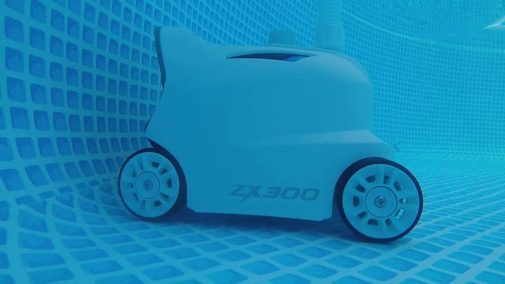 Recensione Intex 28005 ZX300 Deluxe: Il Robot Piscina Definitivo? - 18