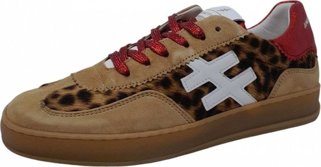 Another Trend A0327902 (37/camel)