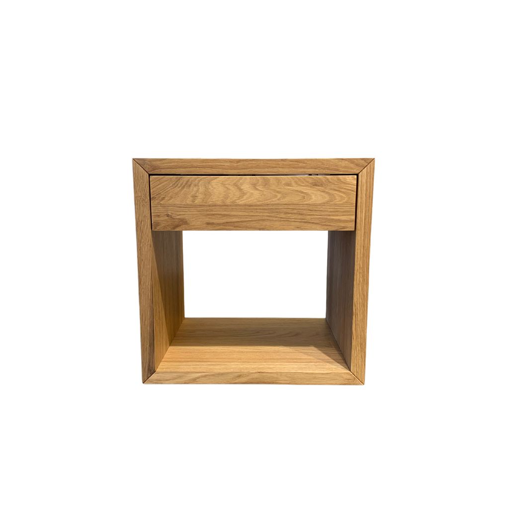 Woodek Nachttisch HUGO, elegantes Wandregal im Produktbild 6