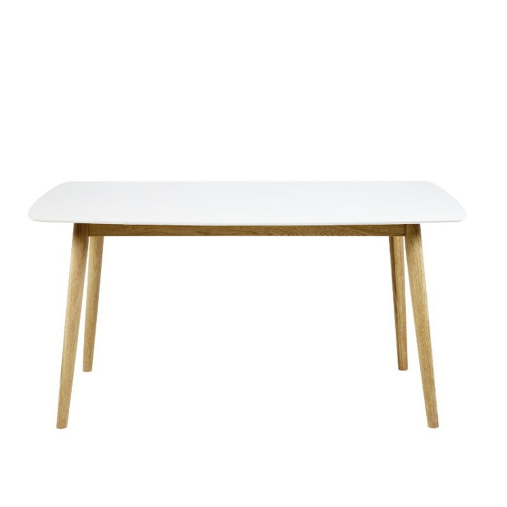 Naila Esszimmertisch 80 x 150 mit weißer Holztischplatte und einem Gestell in massiver Eiche.