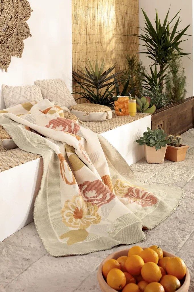 Couverture Bloom Frame Biederlack : Finition Couture et Douceur Coton - 2