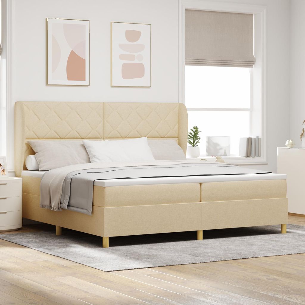 Eleganten-Stil Polsterbett Boxspringbett mit Matratze Creme 200x200 cm Stoff - Bettrahmen - Klassische Betten DE53202