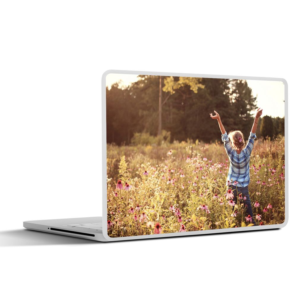 MuchoWow Laptop Aufkleber Sticker Cover Frau - Blumen - Frühling 30x21 cm - Sticker für Laptop - Selbstklebend