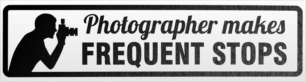 Kiwistar Frequent Stops Fotograf Magnetschild Schild magnetisch - 60cm Schwarz - reflektierend - Magnetfolie für Auto PKW Kfz