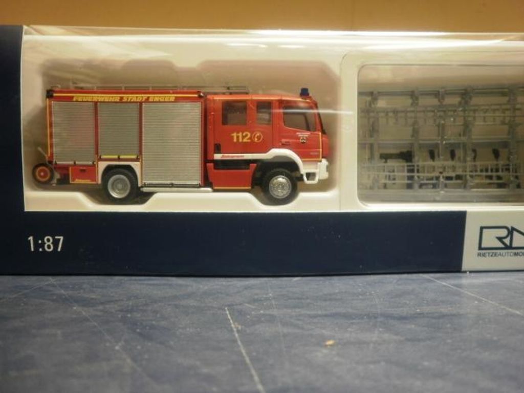 Rietze MB Atego E6 Vaurs HLF Feuerwehr Enger 72934