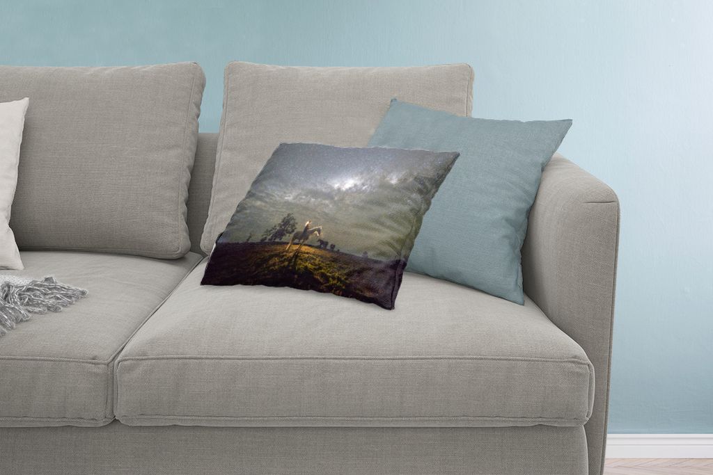 MuchoWow Zierkissen Sofakissen Wohnzimmer Dekokissen 60x40 cm Pferd - Frau - Sternenhimmel - Kopfkissen - Polster mit Foto