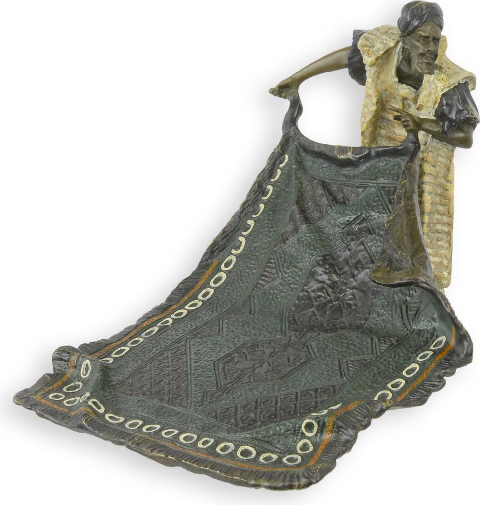 Eine Bronzeskulptur eines arabischen Teppichverkäufers Replikat Retro Design Dekoration
