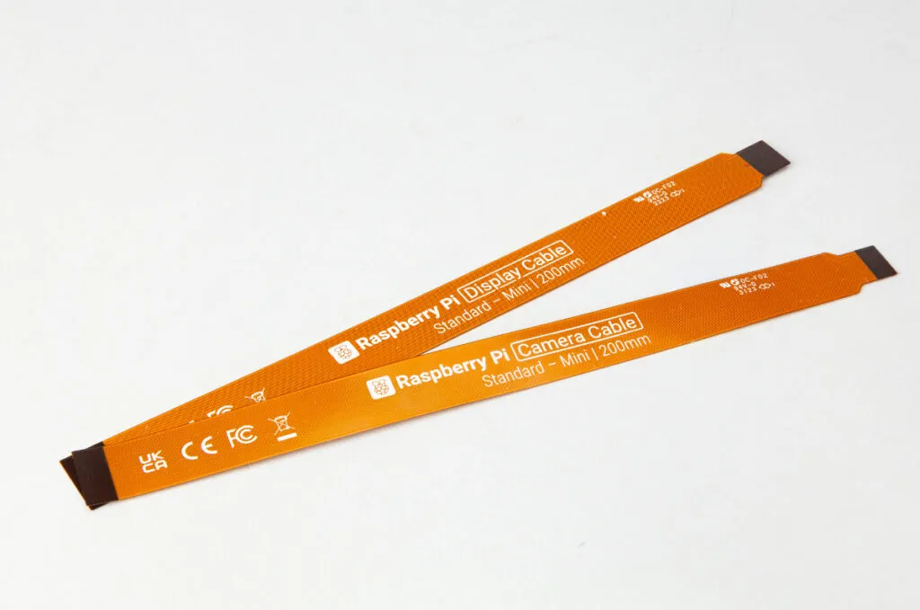 Câble Caméra Raspberry Pi Standard vers Mini CSI 200mm Flexible Noir