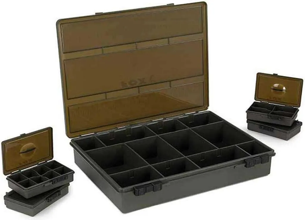 Boîte à Pêche Carpe Fox Box Eos Large avec Compartiments de Rangement - 13