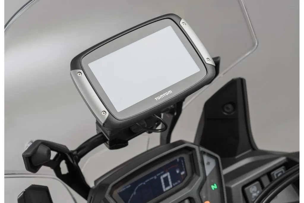 Support GPS de Guidon Barre Transversale SW-Motech Universelle 10/12mm