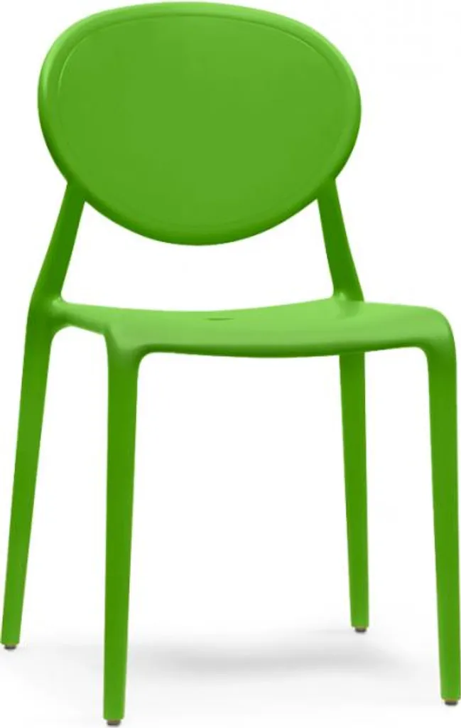 Chaise Scab Gio : gagnez de la place en cuisine avec ce modèle empilable