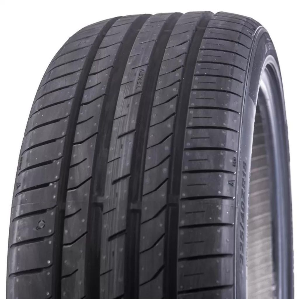 Nexen N Fera Primus 225/45R17 94Y Bsw Xl Immagine del prodotto 