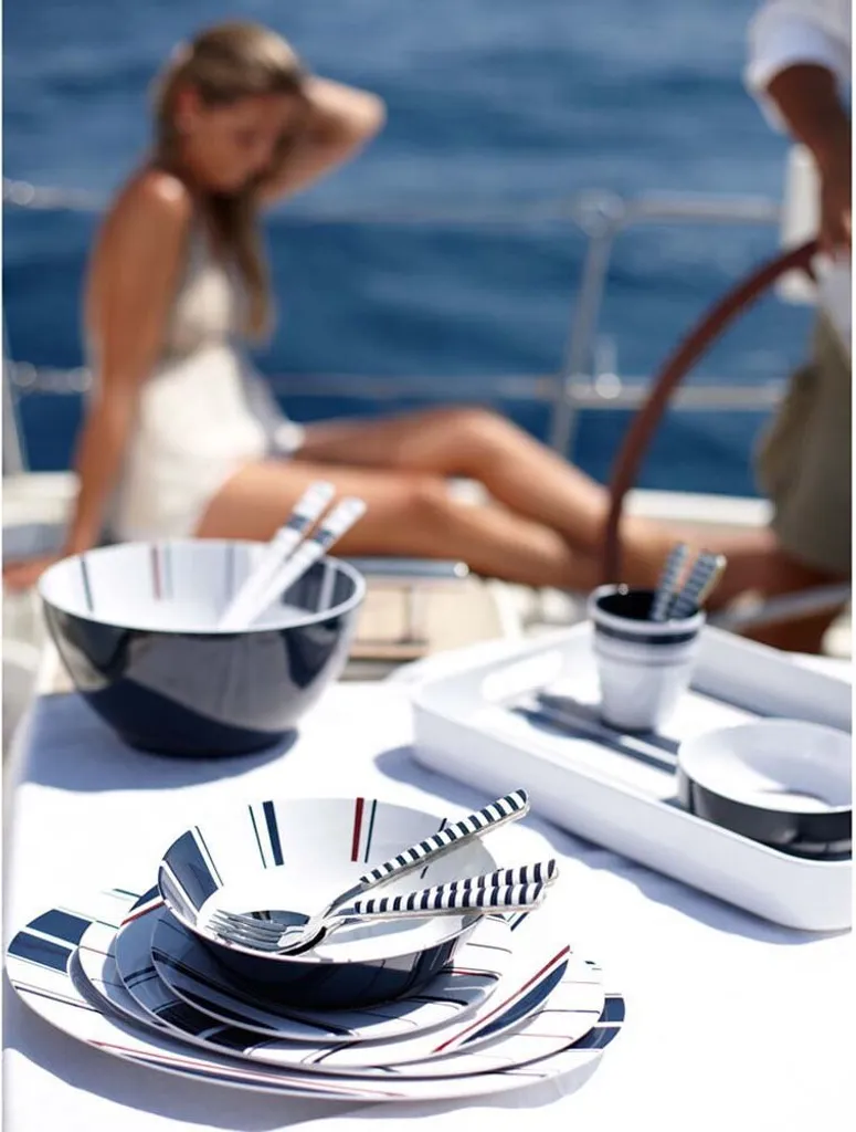 Marine Business 20001 Batteria di Cucina Auto-contenedora, Acciaio Inox, Argento, 34 x 24 x 24 cm, 11 Pezzi