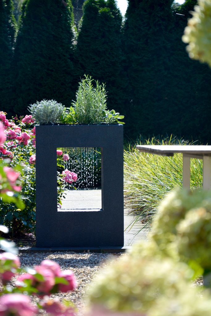 dobar Großer Design Garten-Brunnen mit Pumpe und LEDŽs, Produktbild 4