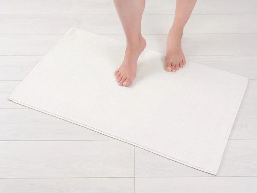 Tapis de bain antidérapant en coton crème 51 x 86 cm ultra absorbant