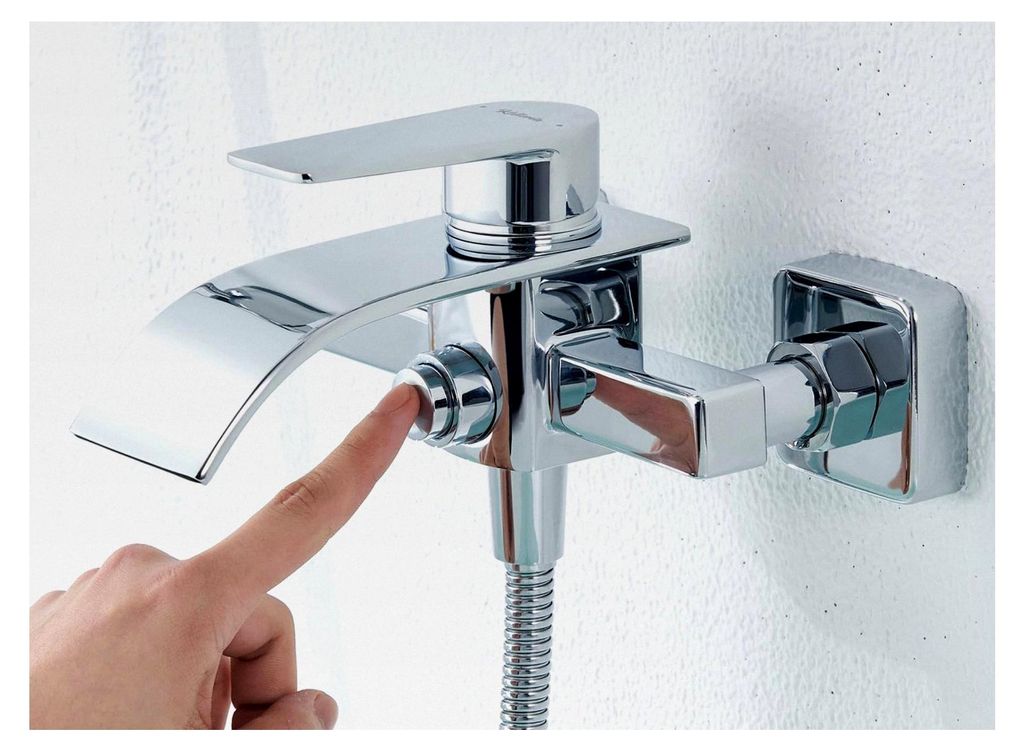 Badewannenarmatur - Wasserfall Design Wasserhahn für Badewanne, Messing Mischbatterie mit Druckschalter für Wanne und Dusche, Einhebelmischer, Ei...