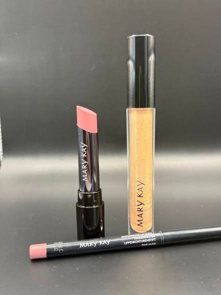 Natürlicher Lippenstift + Sheer Illusion Gloss + Pink Nude Lip Liner