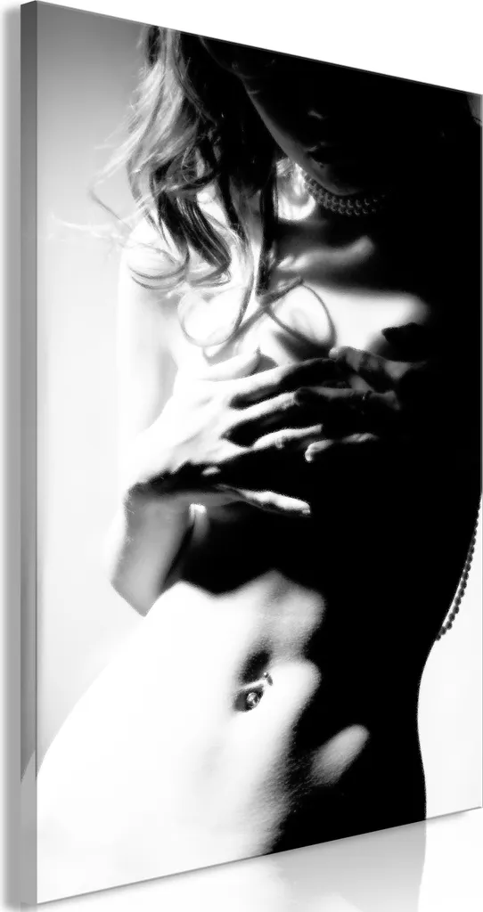 Quadro in tessuto non tessuto - La delicatezza del contrasto (1 parte) - Nudo femminile in bianco e nero 80x120 cm persone h-B-0105-b-a