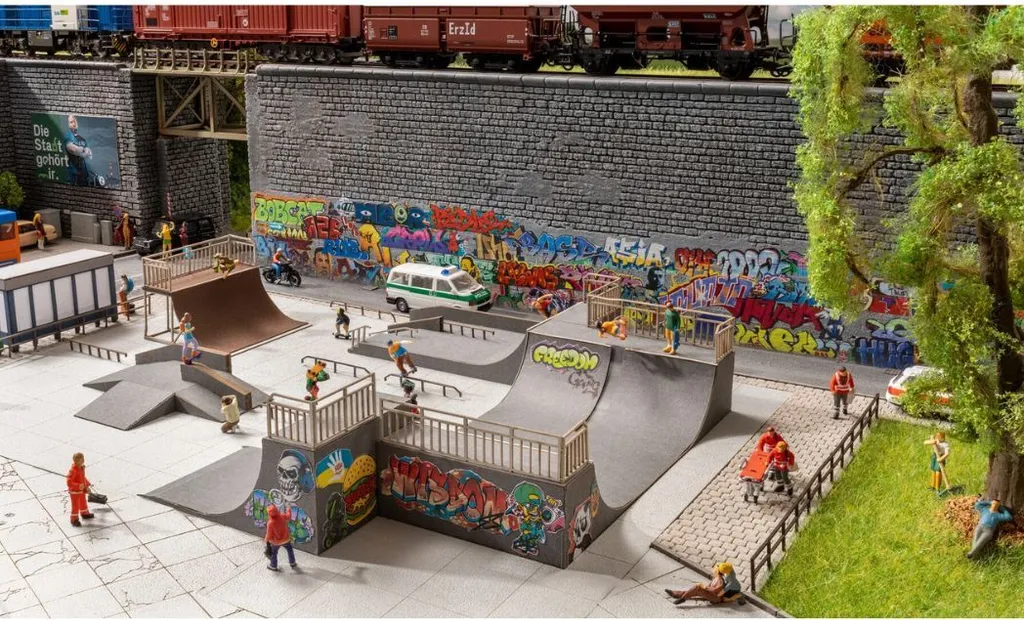 Skatepark miniature animé H0 Still 66834 avec micro-mouvement intégré