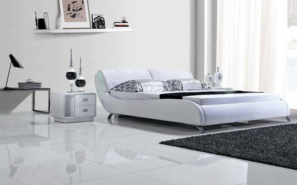 Designer Bett Betten Ehebett Doppelbett Polsterbett Schlafzimmer Lederbett Neu