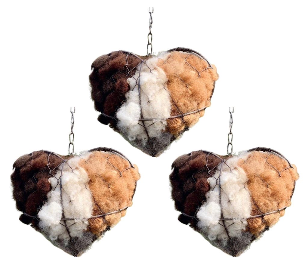 Handgefertigter Nistkasten in Herzform aus Fasern für Wildvögel, ideal für den Winter, z. B. als Nistmaterialhalter für den Garten. Auch als Vo...
